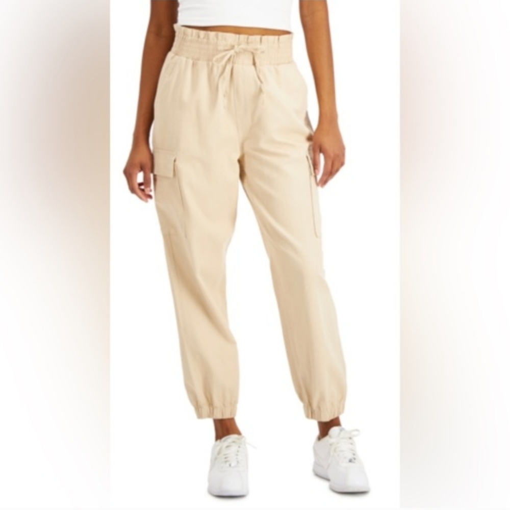 NWT Vanilla Star Smocked Waist Jogger Pants Size L
